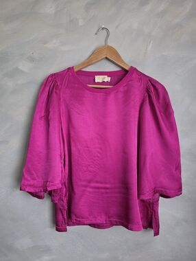 Nation Ltd Donna Bell Sleeve Top  Miss Magenta Size S Satin NWT
